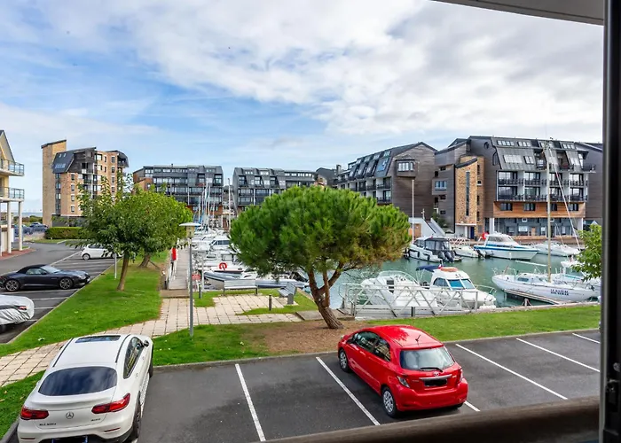 Blue Bay-5 By Interhome Deauville