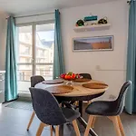 Blue Bay-5 By Interhome