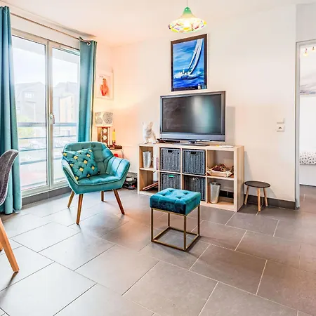 Blue Bay-5 By Interhome Lägenhet *