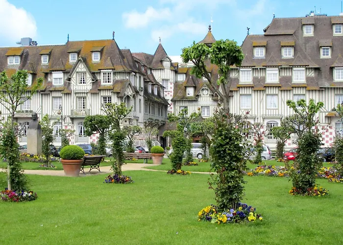 Blue Bay-5 By Interhome * Deauville